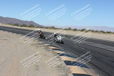 media/Dec-01-2025-Moto Forza (Mon) [[2daa91e15f]]/2-Intermediate Group/Session 4 (Turn 10 Inside)/